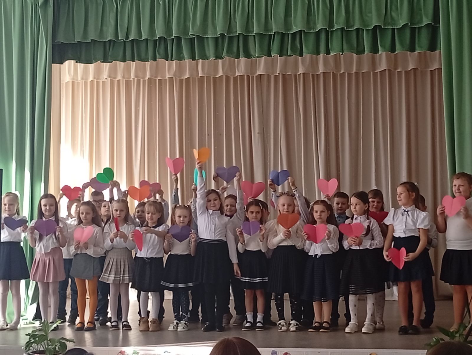 Частичку сердца - самым дорогим!